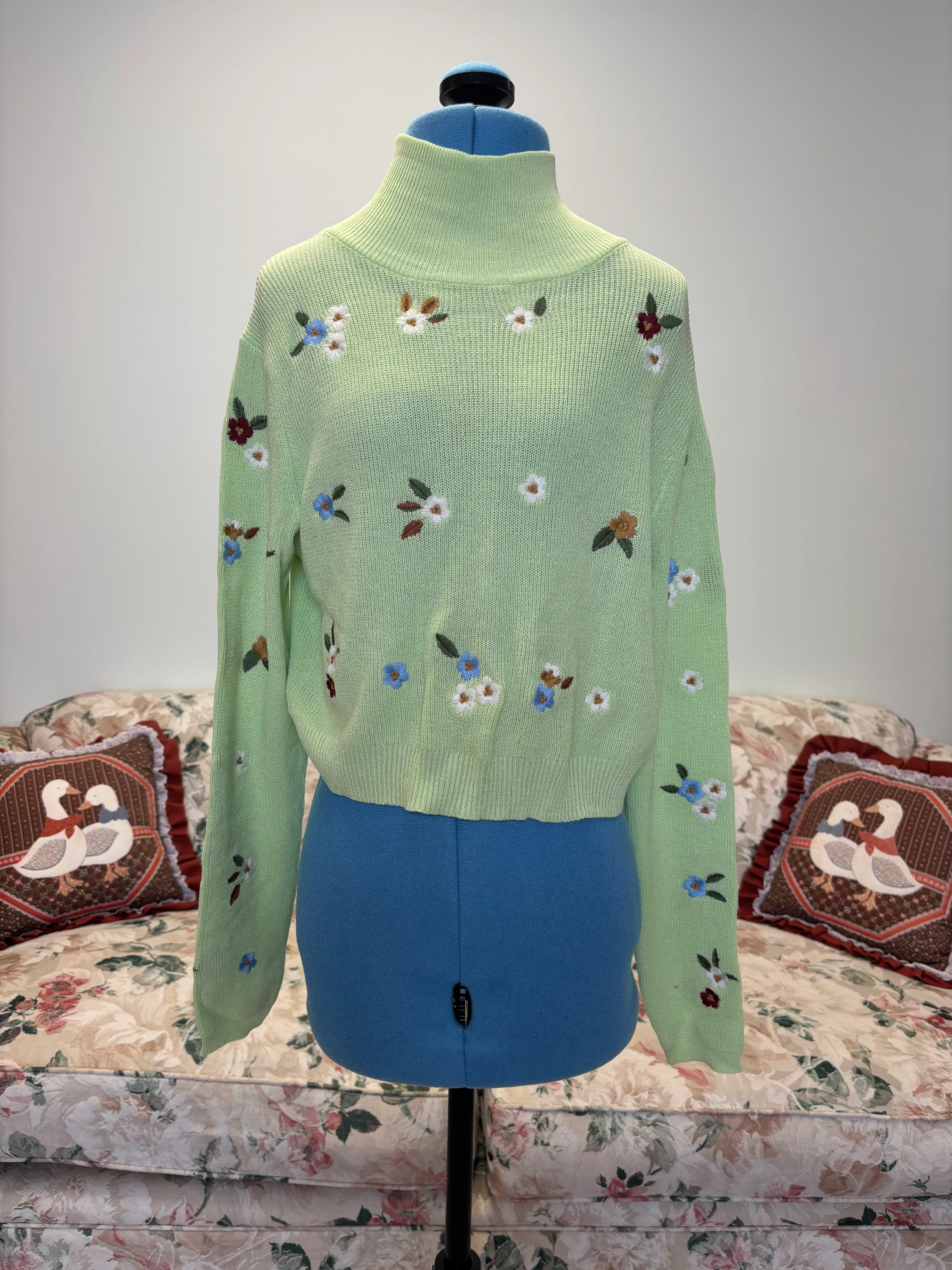 {8 Birdies} Flowered Sweater