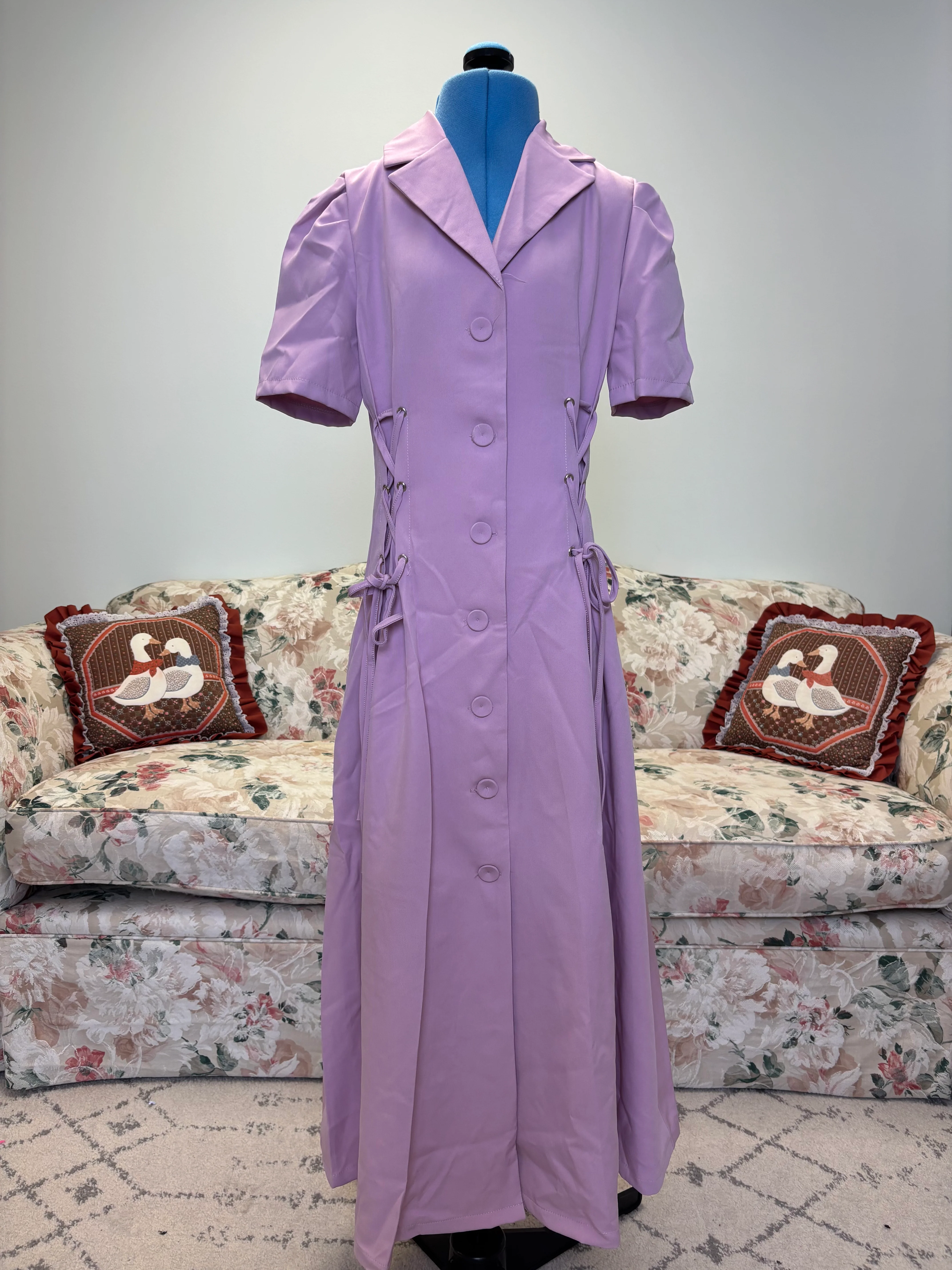 {Lian Yi Fang} Long Coat